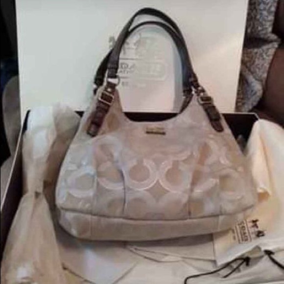 Coach shoulder bag - Picture 1 of 6